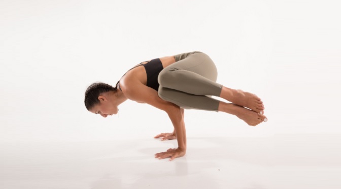 Side Crow Pose (Parsva Bakasana) - Yoga Pose