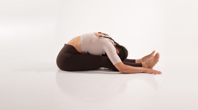 Yin Yoga: caterpillar pose - AthensTrainers®